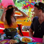 5 THINGS YOU SHOULD GET WHILE VISITING XOCHIMILCO